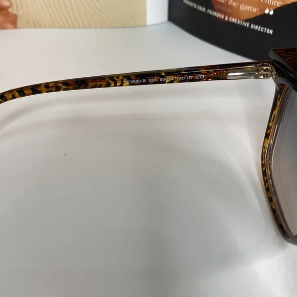 New - Tom Ford NEW TOM FORD TF5690/B 001
EYEGLASSES TOM FORD FT5690/B 001 - Picture 12 of 14